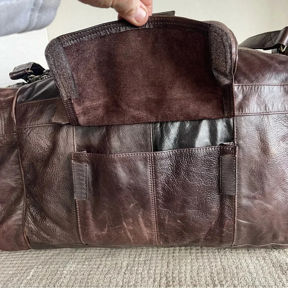 LEATHER SIDE POCKET DUFFEL - Picture 2 of 16